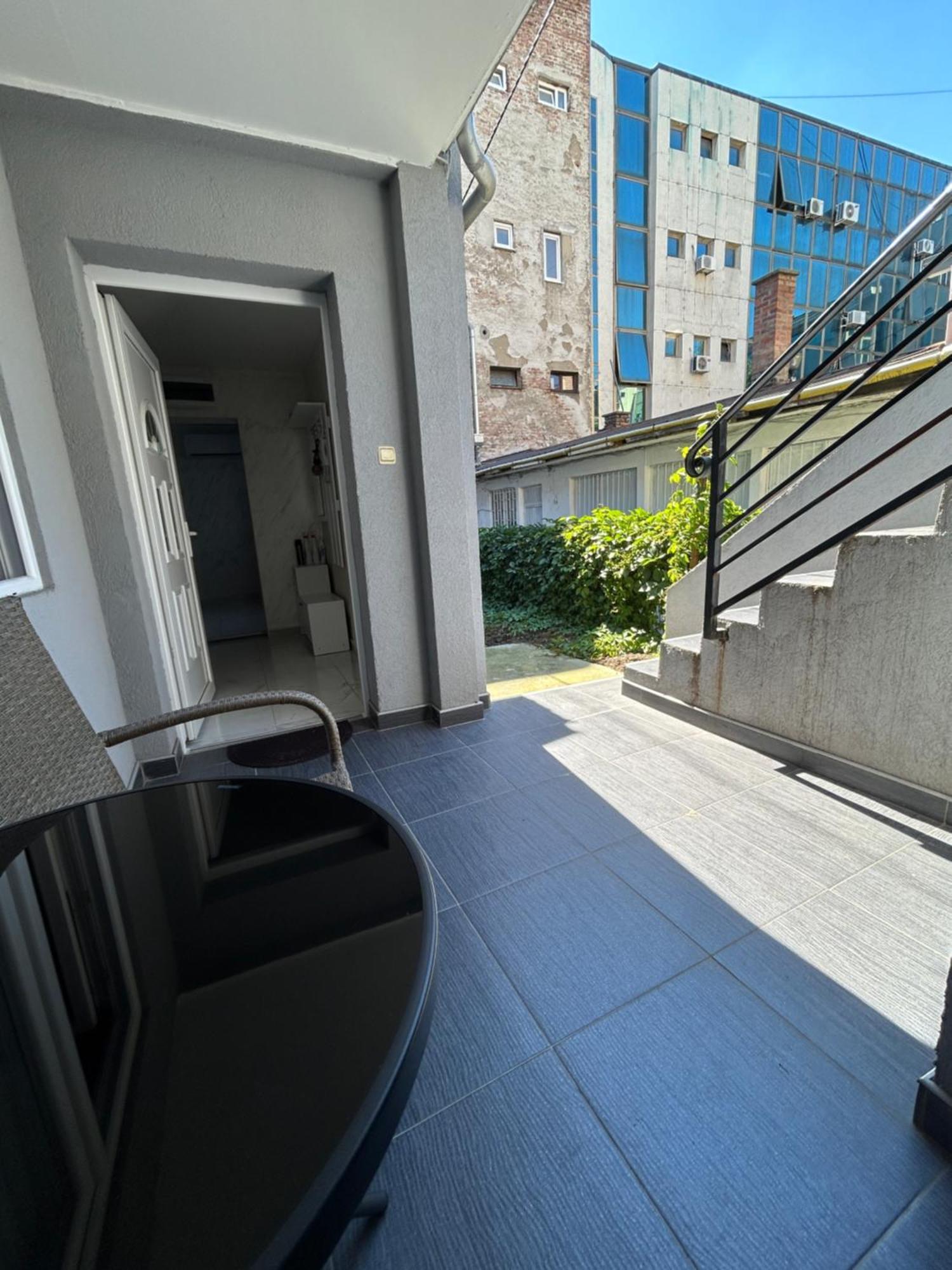 Sweet White In City Belgrad Exterior foto